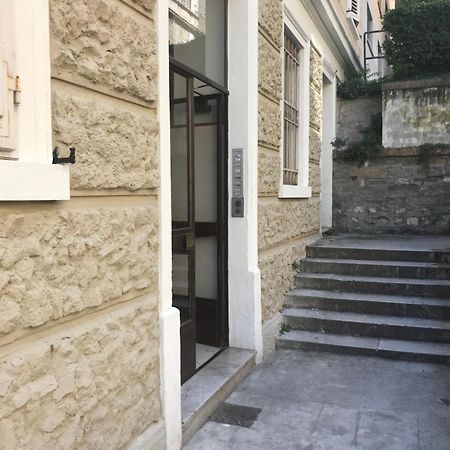 Alla Scalinata del Teatro Rossetti Trieste Esterno foto
